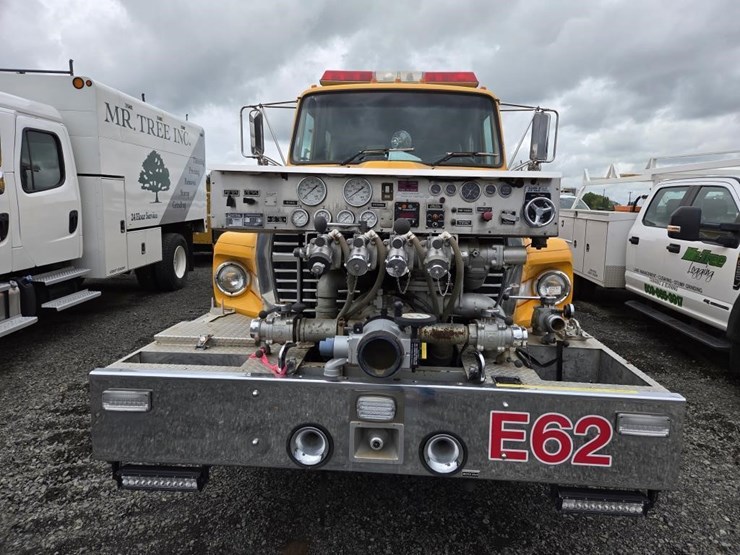 1995-ford-l9000-image-2