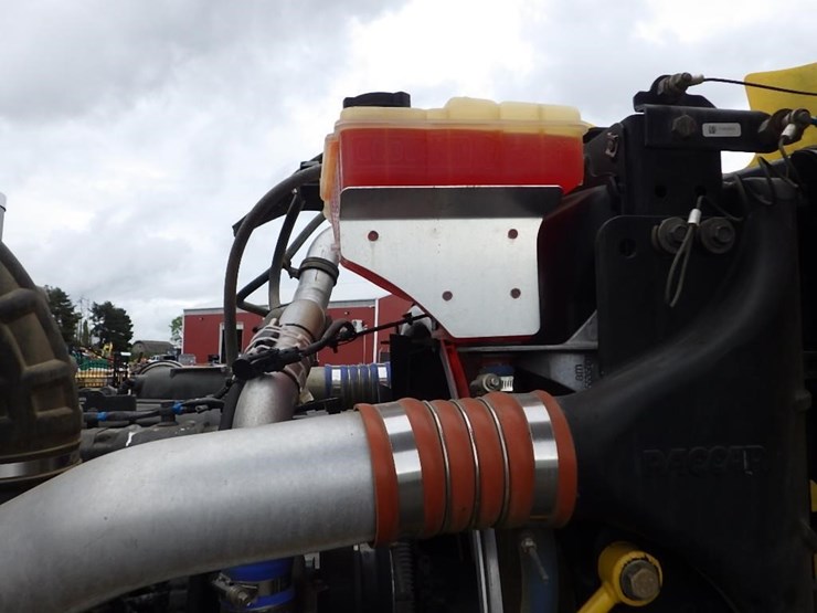 2016-kenworth-w900-image-55