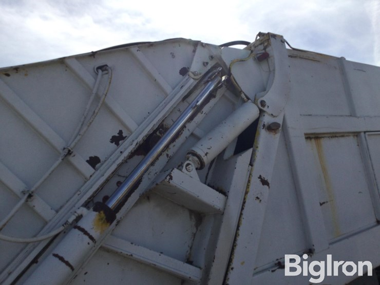 1978-ford-8000-image-11