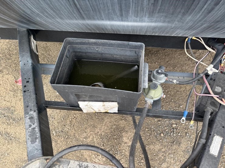 2020-bullet-bl2200bh20-travel-trailer-image-12