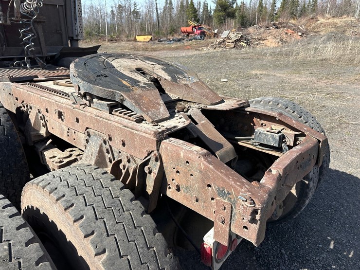 1984-ford-tractor-image-15