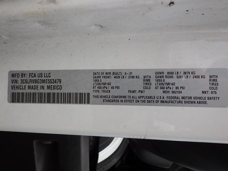 2021-dodge-1500-image-39