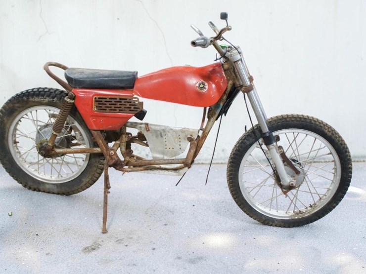 bultaco-motorcycle-image-4