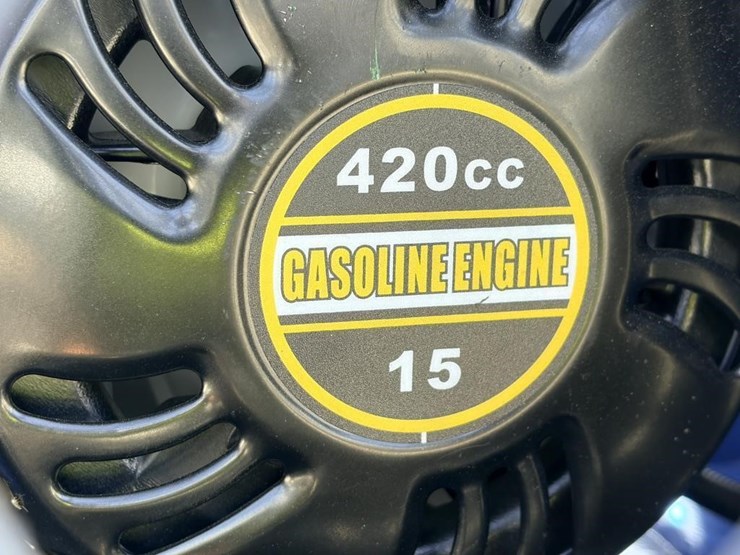 2026-zjg-zj-380-skid-steer-loader-image-9