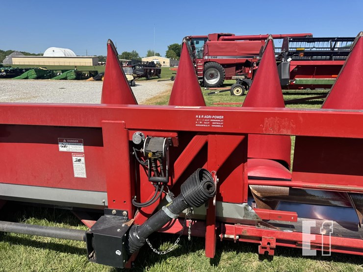 case-ih-3408-image-12