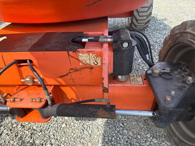 jlg-600aj-image-39