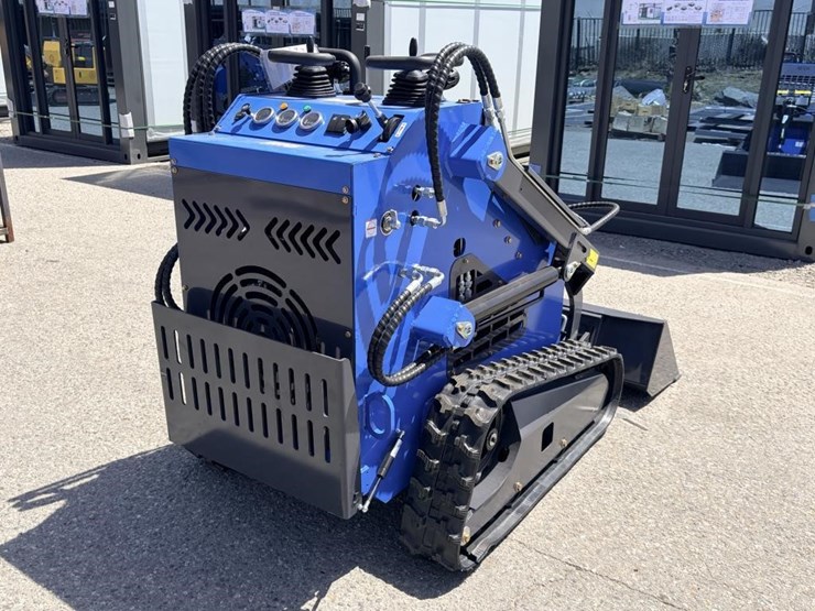 2026-zjg-zj-380-skid-steer-loader-image-3