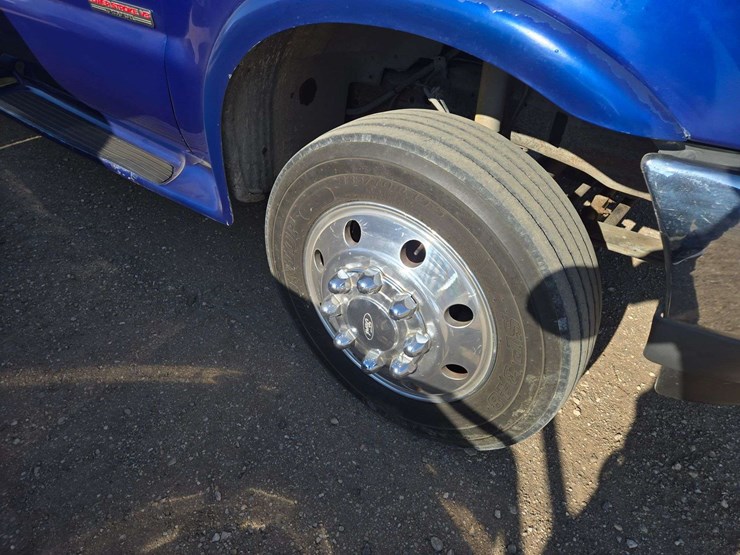 2003-ford-f450-image-7