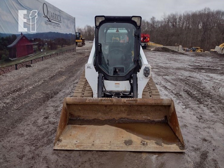 2017-bobcat-t595-image-2