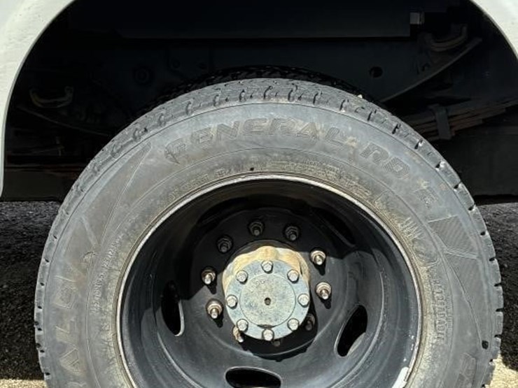 2012-ford-f450-image-4