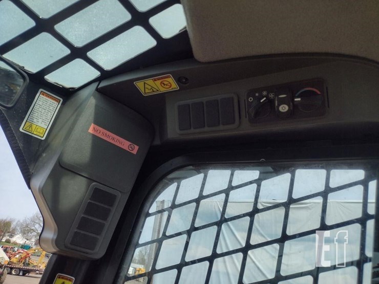 2011-caterpillar-256c-image-8