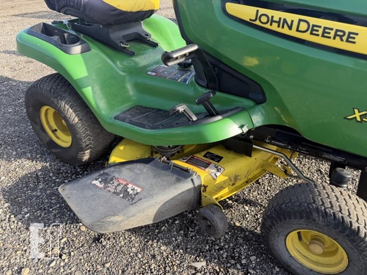 john-deere-x300-image-8