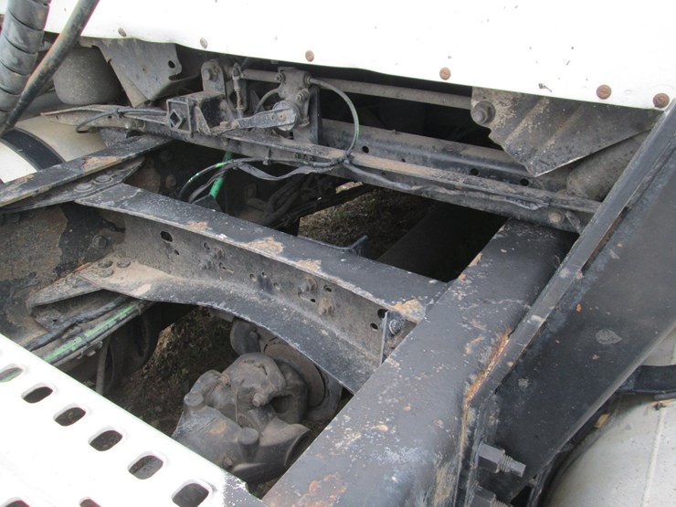 #46184-•-2008-volvo-t/a-sleeper-truck-tractor-4v4nc9gh08n482694-image-18