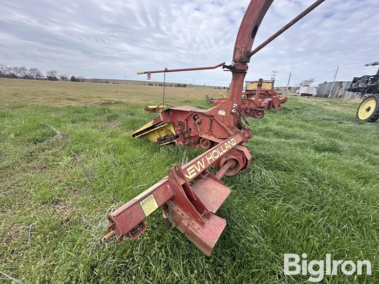 new-holland-707-image-7