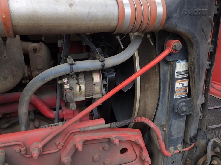 2016-peterbilt-3-axle-logging-truck-image-65