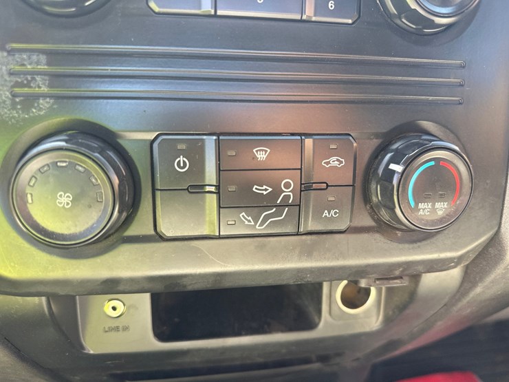 2019-ford-f550-image-35