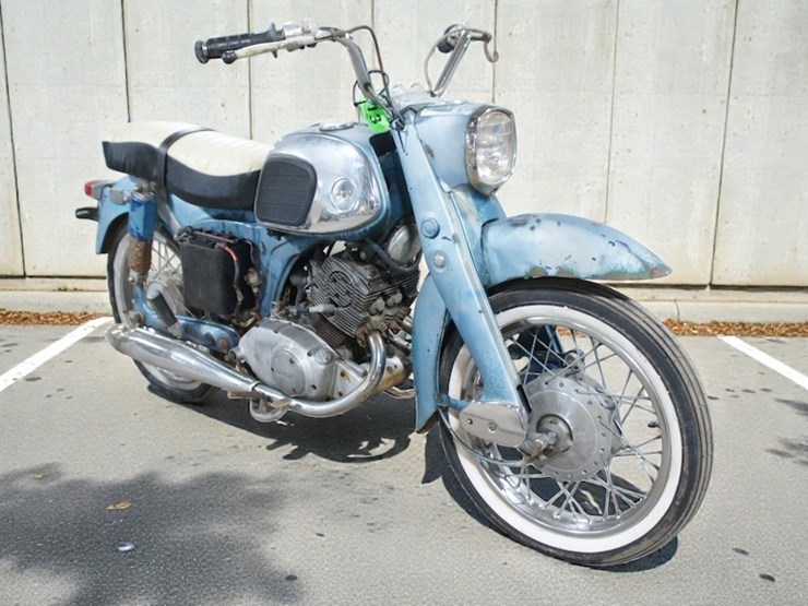 honda-ca95-baby-dream-motorcycle-image-2