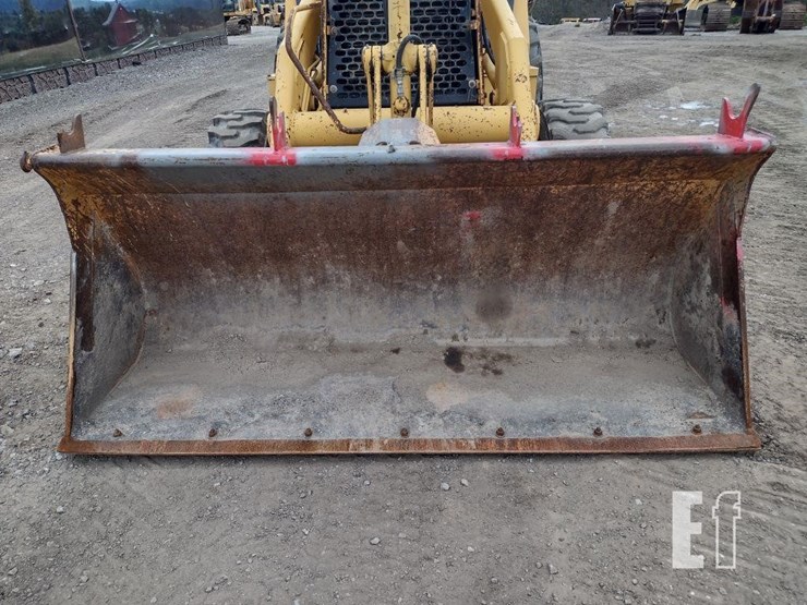 1995-deere-300d-image-20