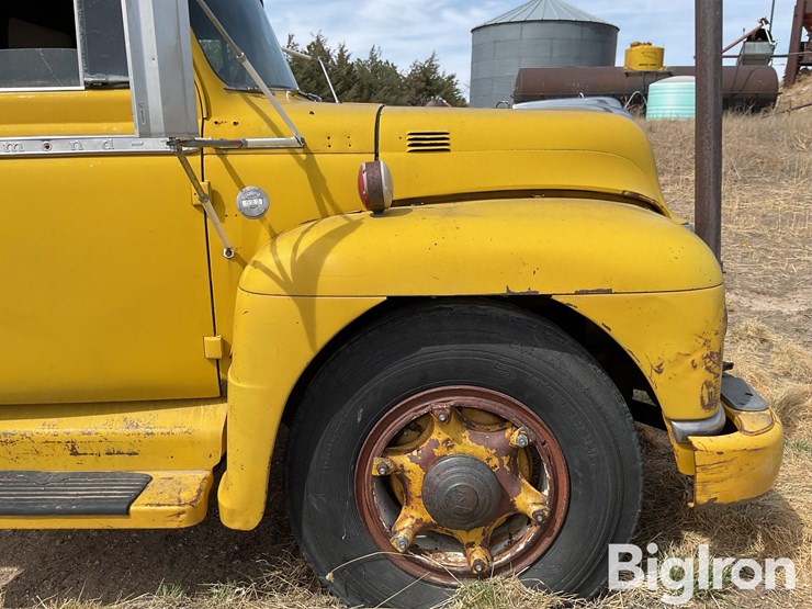 1953-diamond-t-622-28m-t/a-grain-truck-image-19