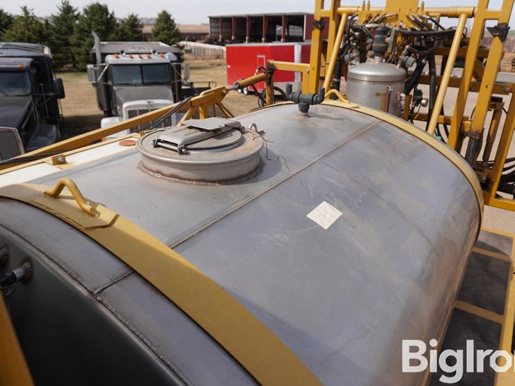 2007-ag-chem-854-self-propelled-sprayer-w/80'-booms-image-11