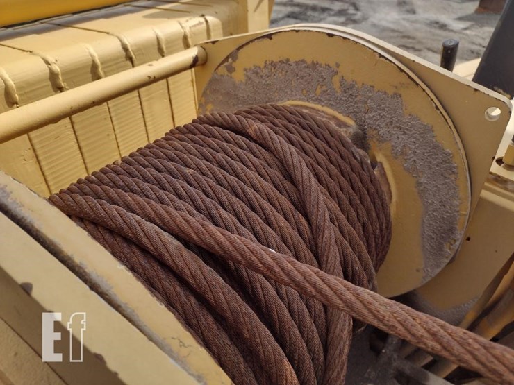 2013-deere-700k-lgp-image-41