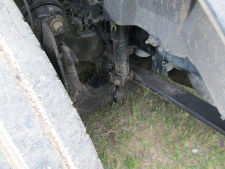 #46184-•-2008-volvo-t/a-sleeper-truck-tractor-4v4nc9gh08n482694-image-24