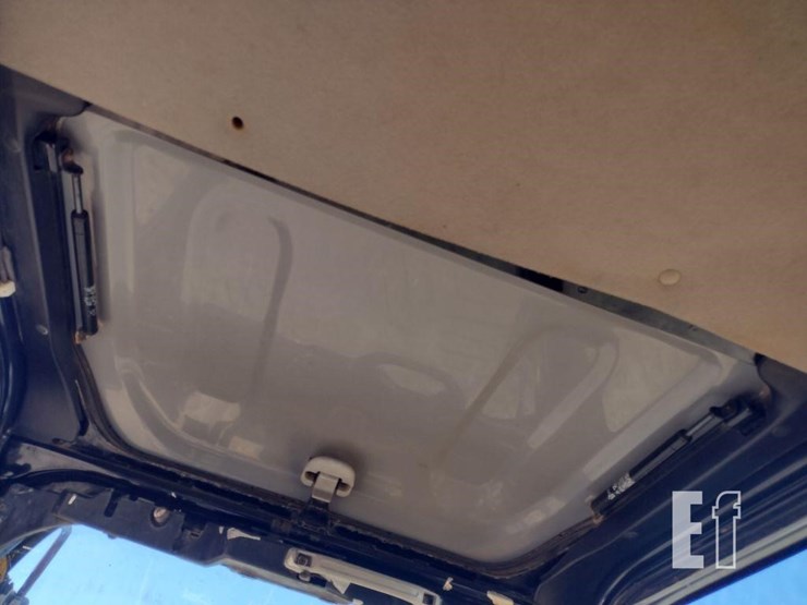 2009-morooka-mst3000vd-image-10