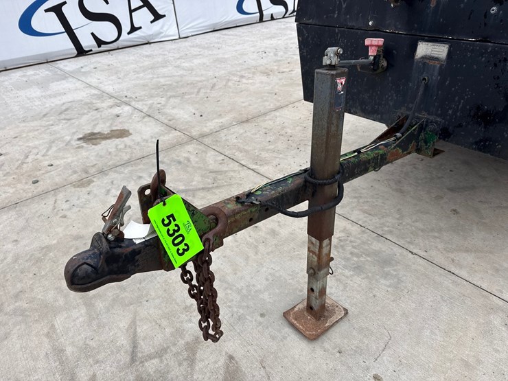 massey-ferguson-8-image-10