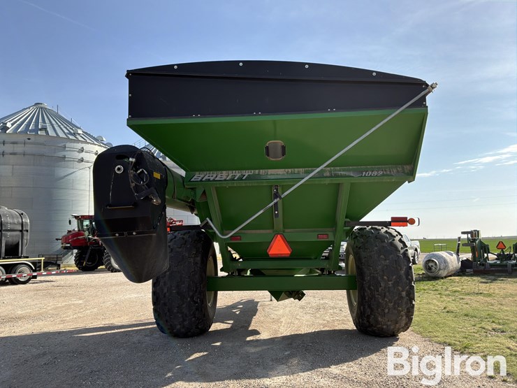 2015-brent-1082-image-6