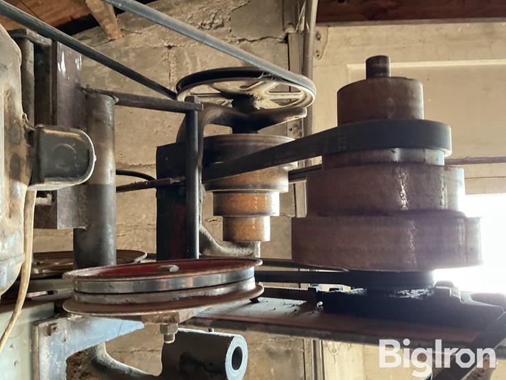 champion-20”-camelback-drill-image-7