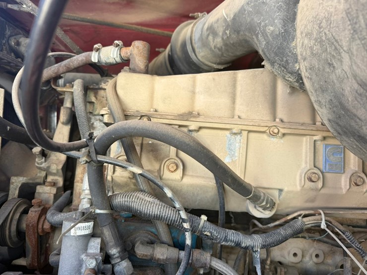 #1119-•-1990-international-navistar-paystar-5000-26'-flat-bed-truck-image-12