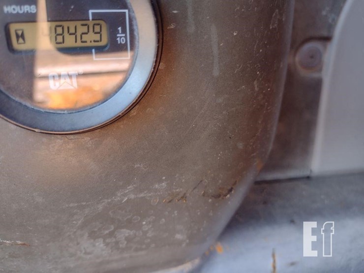 2009-morooka-mst3000vd-image-7