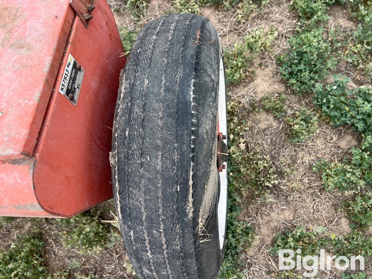 ezee-flow-fertilizer-spreader-image-17