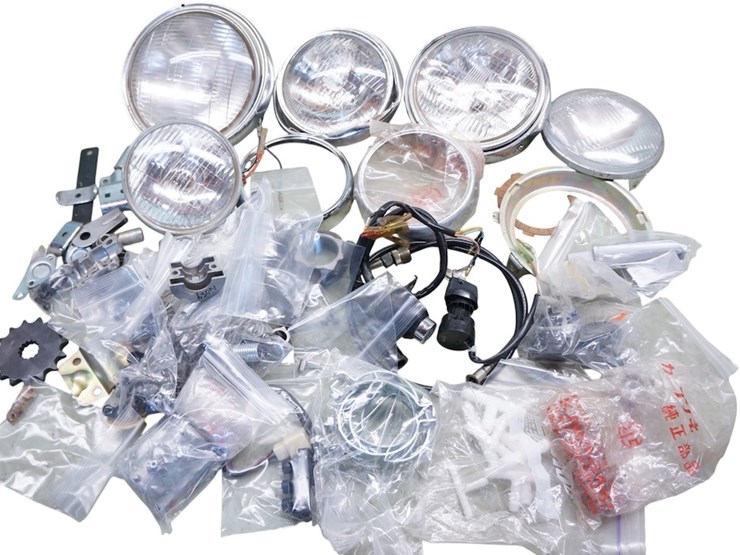 japanese---kawasaki-etc…-miscellaneous-parts-lot-image-1