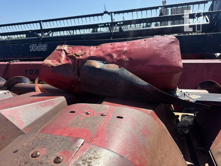 case-ih-1083-image-3