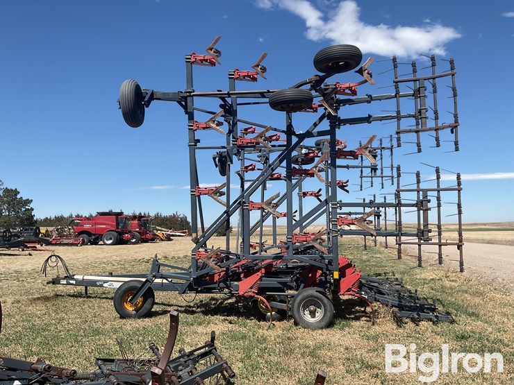 flexi-coil-c820-field-cultivator-image-8