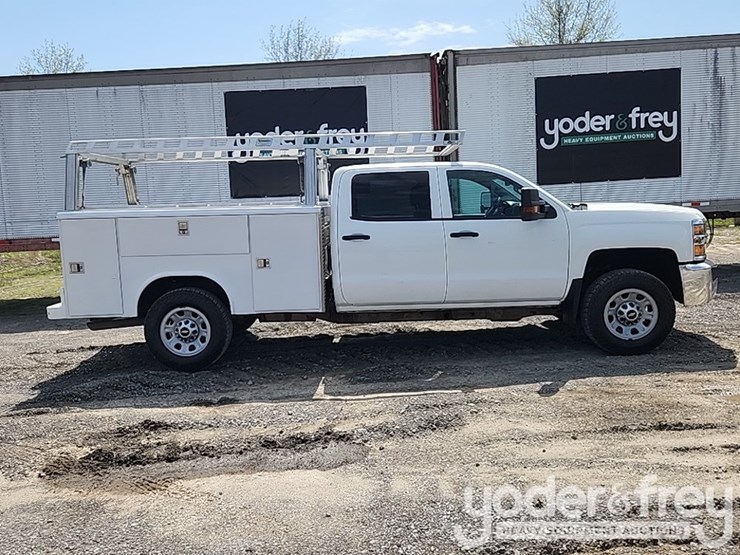2018-chevrolet-silverado-3500hd-image-5