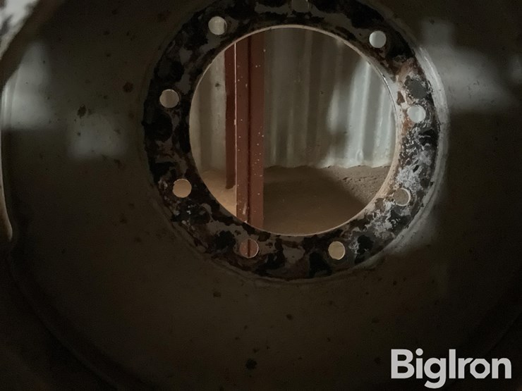 carlisle-12.4-24-tires-and-rims-image-13