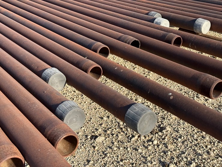 (2,263-ft.-x-$)-(73-jts)-3-1/2”-eue-(structural)-casing-pipe-image-2