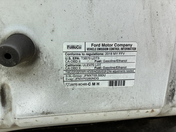 2018-ford-f150-xl-image-8