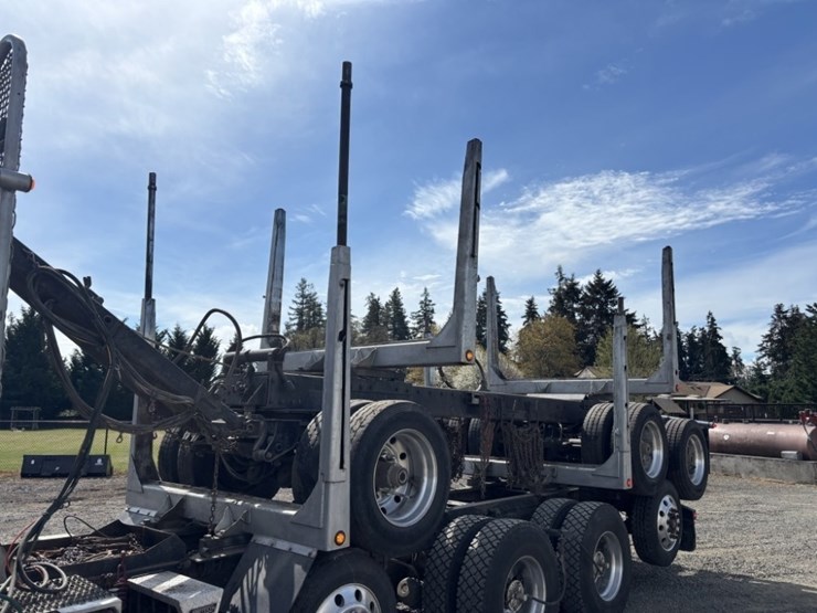 2000-peterbilt-378-image-43