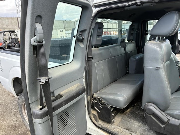 2011-ford-f250-image-10