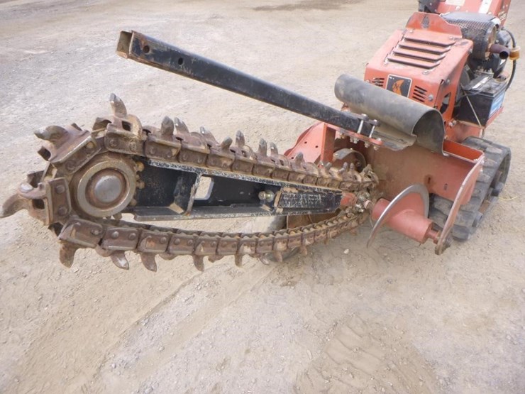 2011-ditch-witch-rt24-image-9