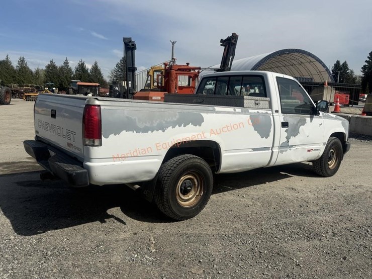 1992-chevrolet-cheyenne-1500-image-9