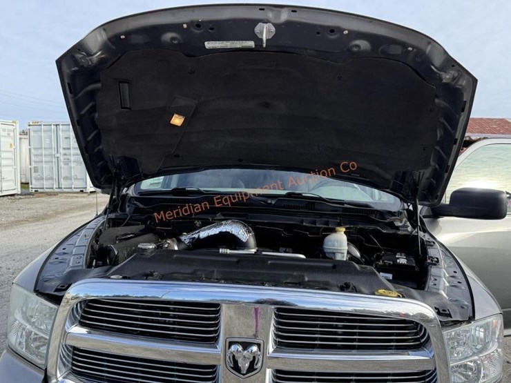 2011-dodge-1500-image-14