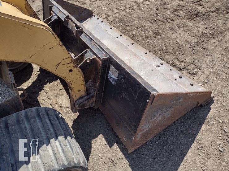 2006-caterpillar-287b-image-18