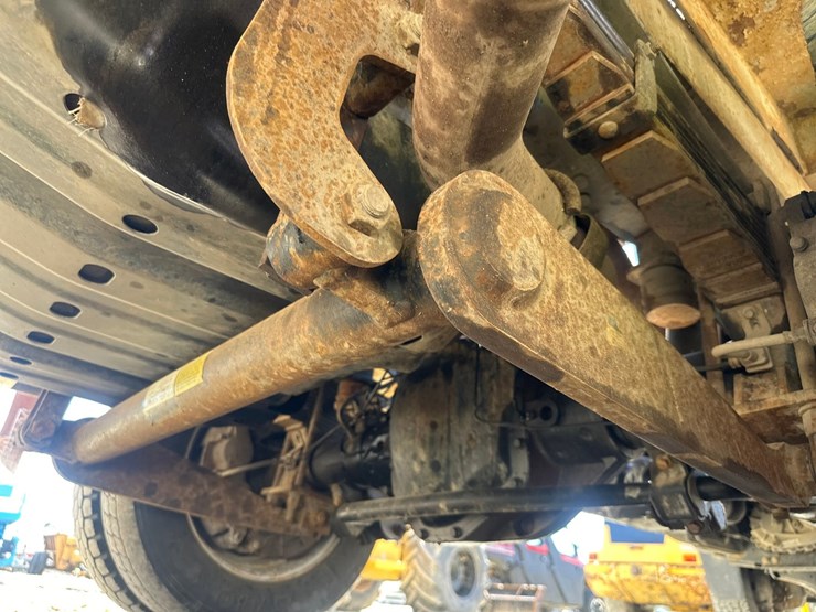 2019-ford-f550-image-52