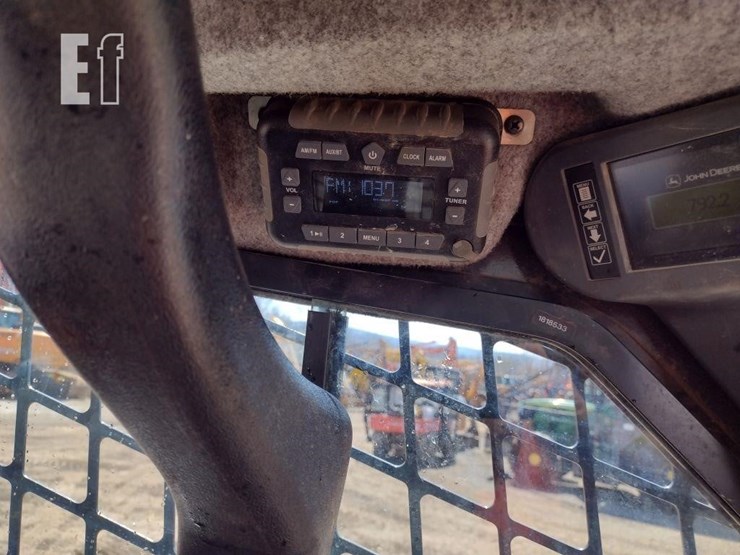 2023-deere-325g-image-8