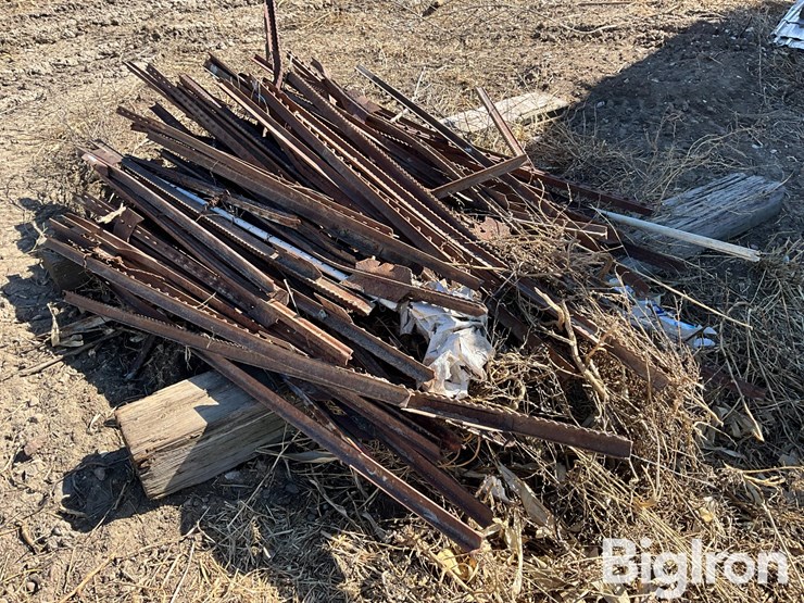 5'-6'-steel-posts-image-6