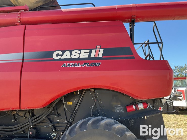 2011-case-ih-6088-image-19